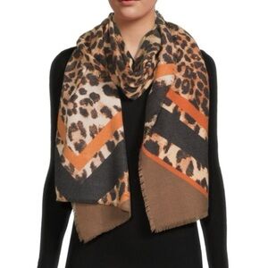 NWT Vince Camuto Chevron Leopard Super Soft Wrap - Luxurious Timeless Scarf
